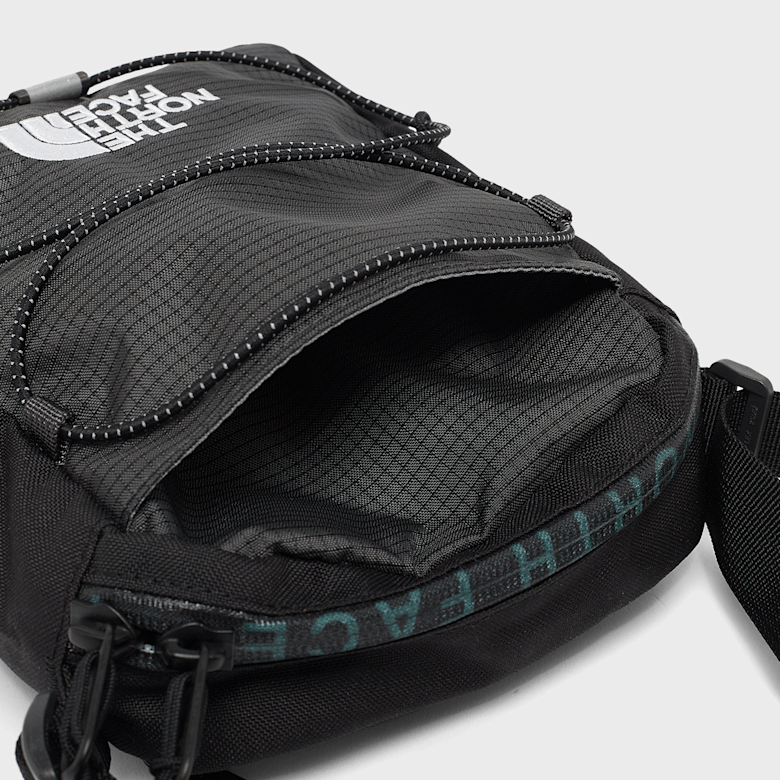 Buy The North Face Jester Crossbody Bag in zwart | NF0A52UC0IO1