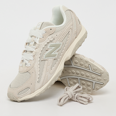 靴 New Balance U204L2SZ LIGHT BEIGE Buy New Balance Wmns 204L (U204L2SZ) in beige | U204L2SZ | solebox