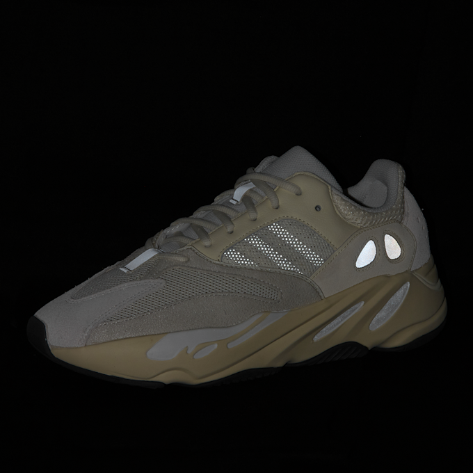adidas Originals Wmns Yeezy Boost 700 "Analog" beige 53703 8