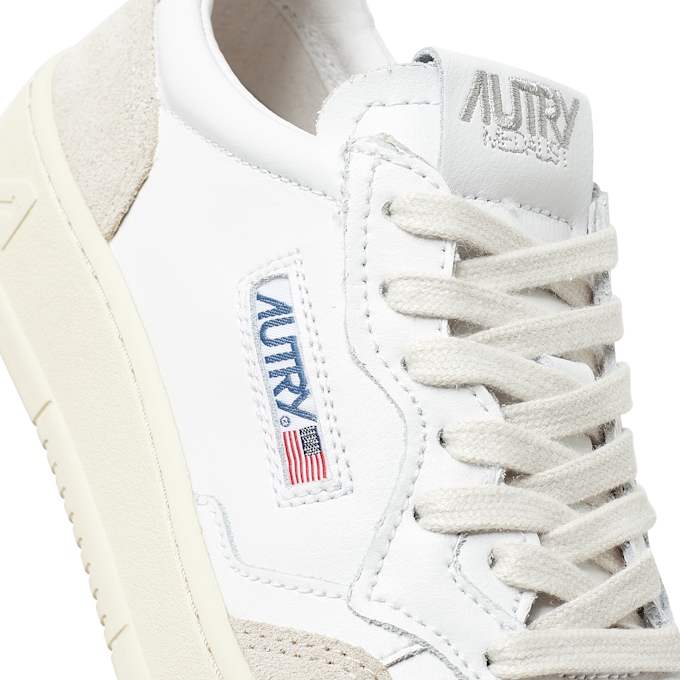 Autry Wmns 01 Low WLS33 blanc 67242 5