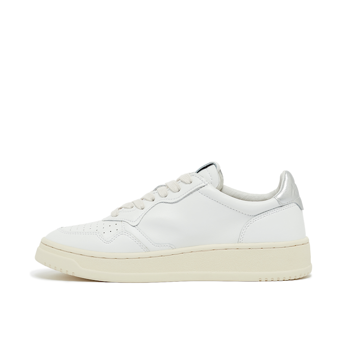 Autry Wmns 01 Low WLL05 blanc 72920 3