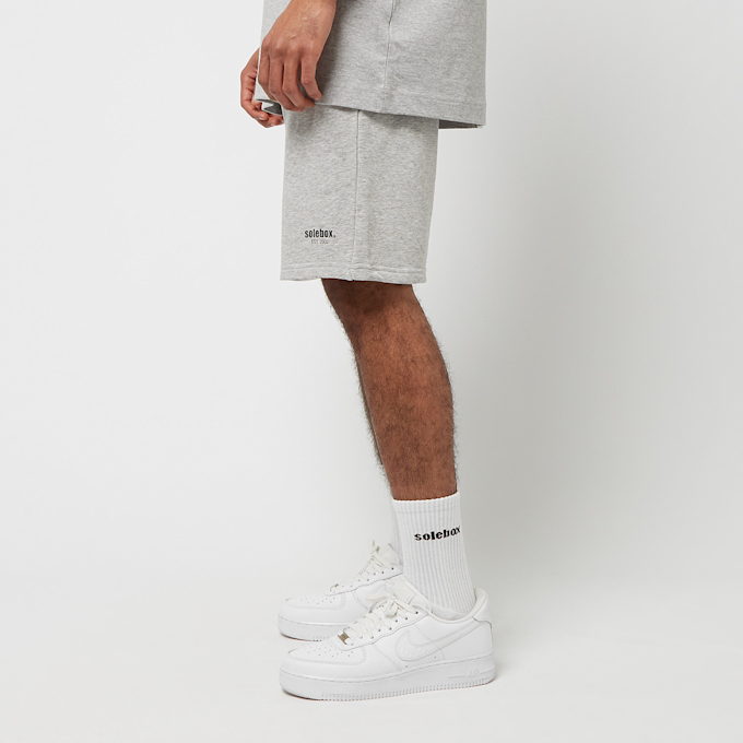 solebox EST. 2002 Shorts gris 75922 3