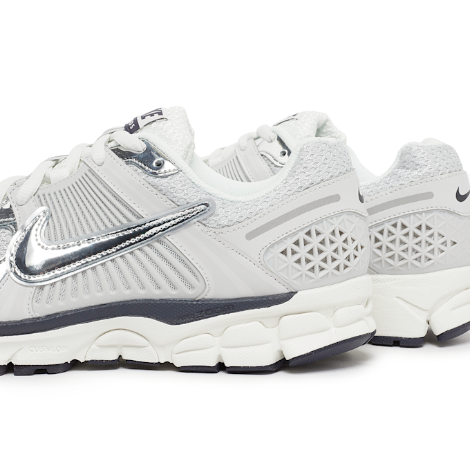 Nike Zoom Vomero 5 "Metallic Silver" grijs 78502 5