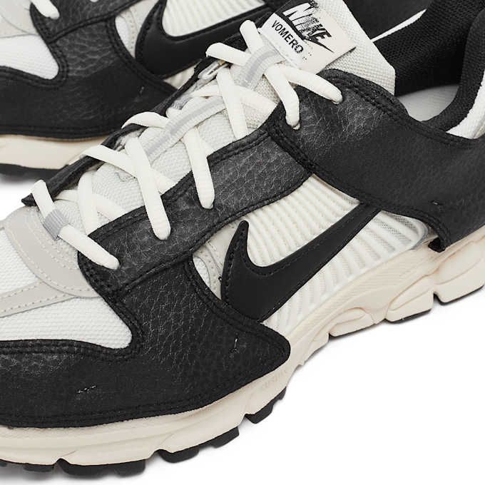 Nike Zoom Vomero 5 PRM "Timeless" weiß 78507 6