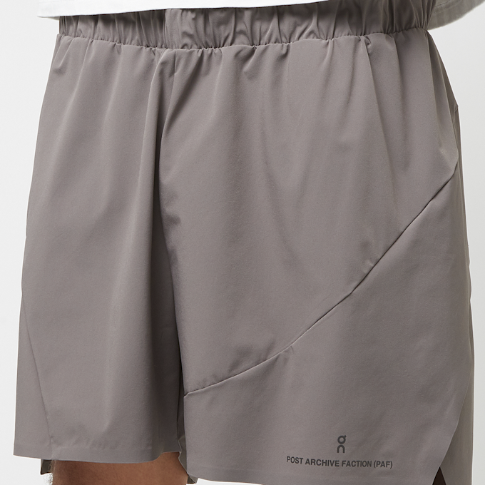 On x PAF Shorts grey 83098 6