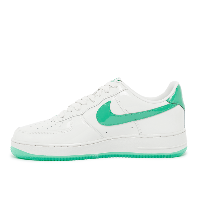 Nike Air Force 1 '07 “Stadium Green” weiß 83220 3