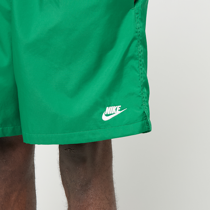 Nike   Club Flow Short groen 83407 3