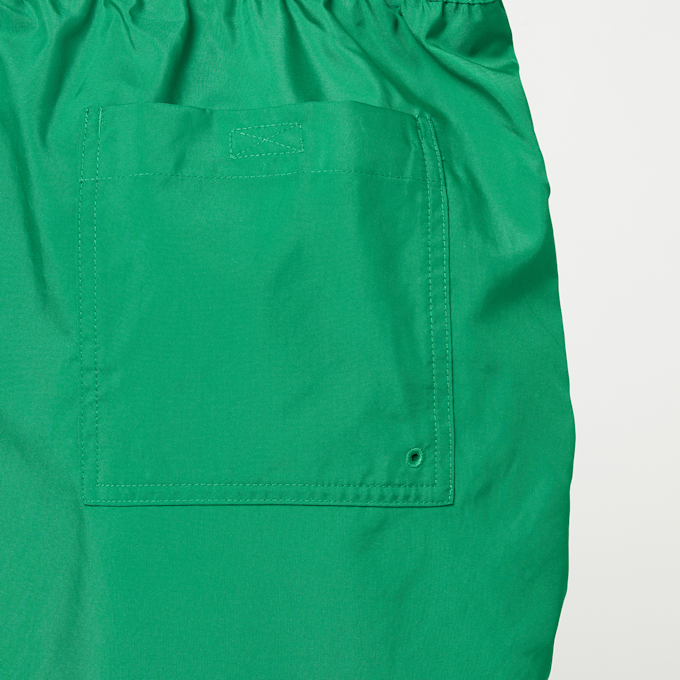 Nike   Club Flow Short groen 83407 4