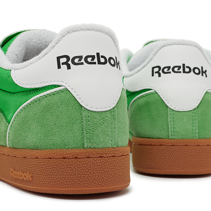 Reebok x Pleasures Club C Bulc grün 83495 6