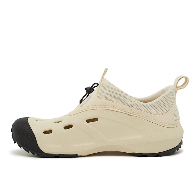 Crocs Quick Trail Low beige 83685 3