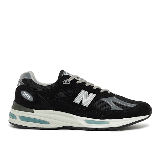 New Balance 991v2 "Black" schwarz 84207 2