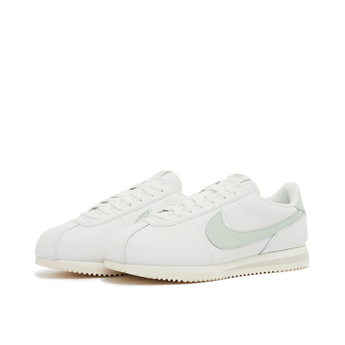Nike Wmns Cortez white 84807 1