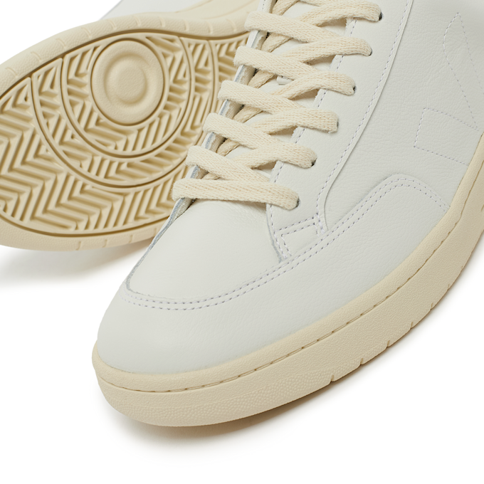 Veja Wmns V-12 blanc 86913 7