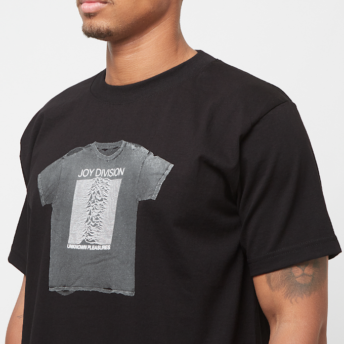 Pleasures Broken In T-Shirt black 90520 5