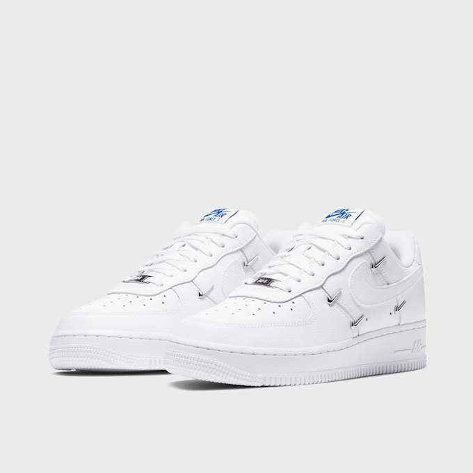 Nike   Wmns Air Force 1 '07 LX weiß 85136 1