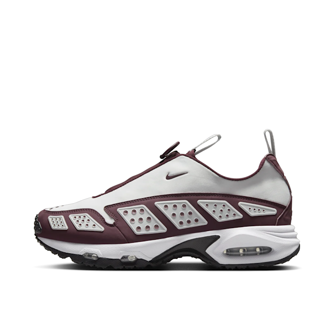 Nike Wmns Air Max SNDR "Night Maroon" white 86984 3