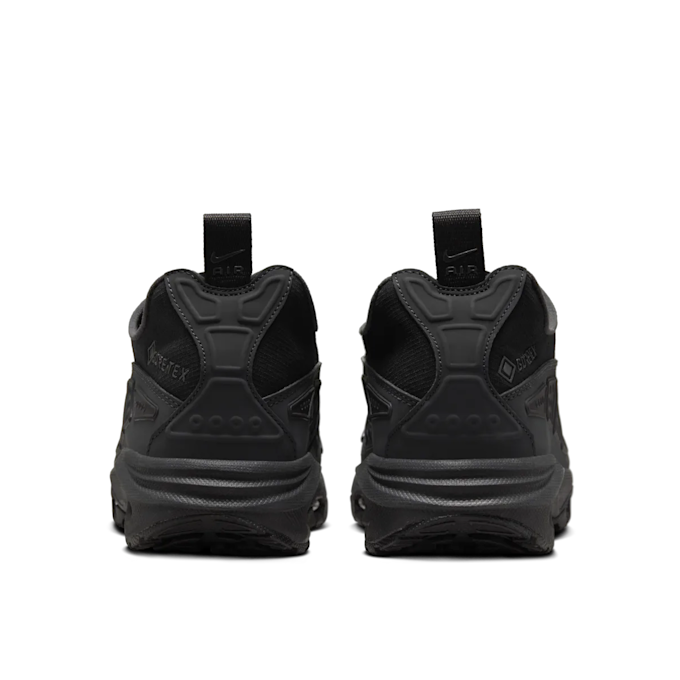 Nike Wmns Air Max SNDR Gore-Tex "Black and Dark Smoke Grey" zwart 86985 5