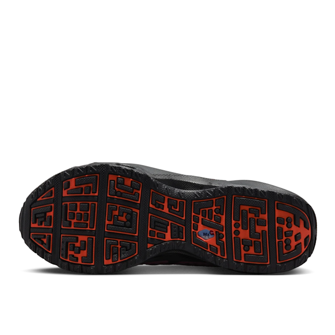 Nike   Air Max SNDR Gore-Tex "Fire Red" zwart 85149 6