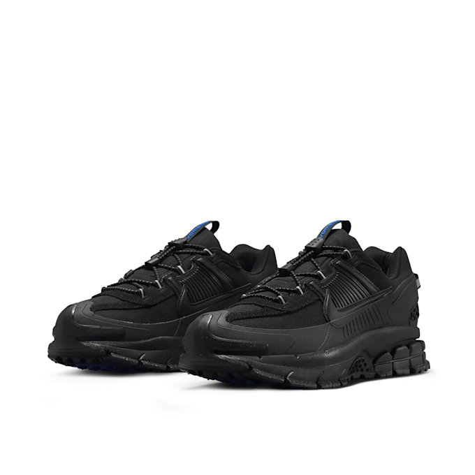 Nike Wmns Zoom Vomero Roam noir 85161 1