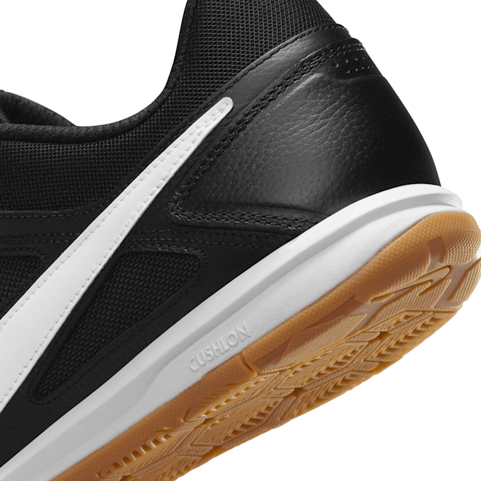 Nike Wmns Gato "Black Gum" Schwarz 86153 8