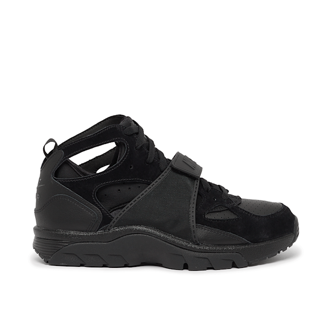 Nike Wmns Air Trainer Huarache schwarz 86169 2