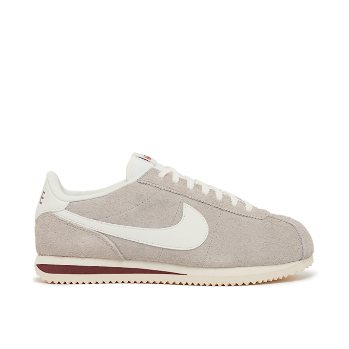 Nike Wmns Cortez SE grey 88688 2