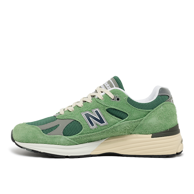 New Balance 991v2 (U991GV2) green 88434 3