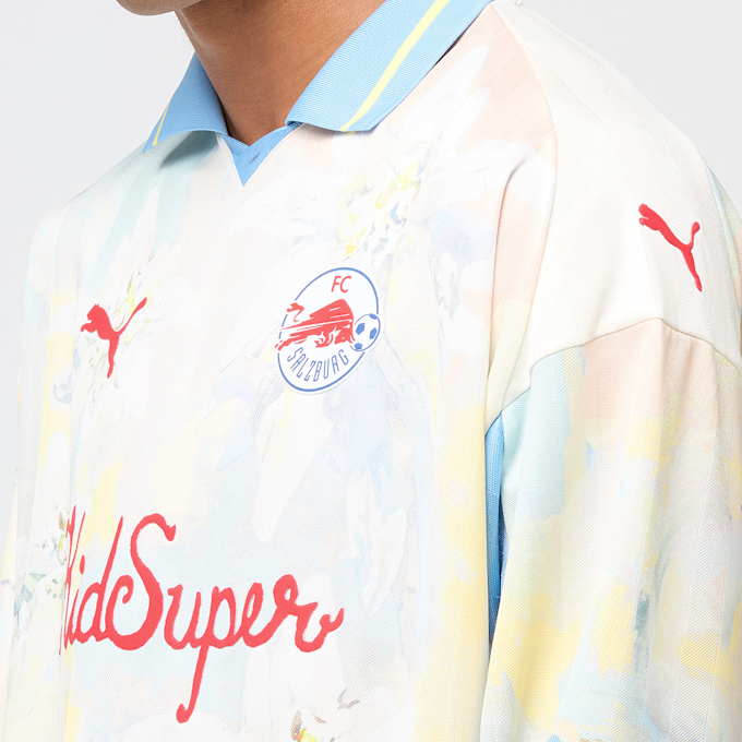 PUMA x KidSuper FC Red Bull Salzburg Longsleeve Retro Shirt beige 89221 7