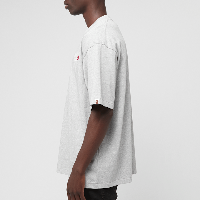 A Bathing Ape Logo Relaxed Fit Tee gris 90444 3