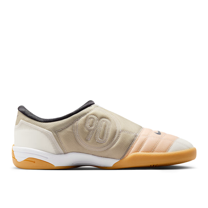 Nike   Total 90 “White” beige 86478 2