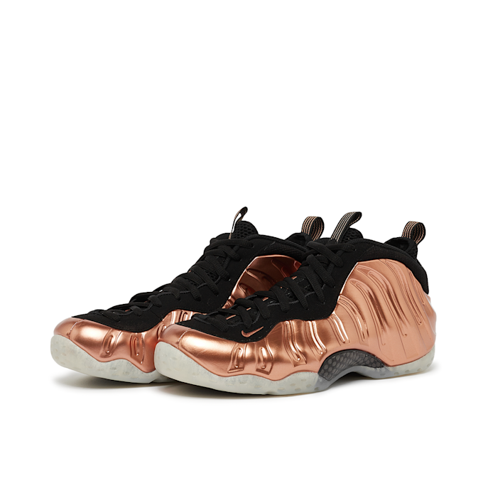 Nike   Wmns Air Foamposite One "Metallic Copper" zwart 86097 1