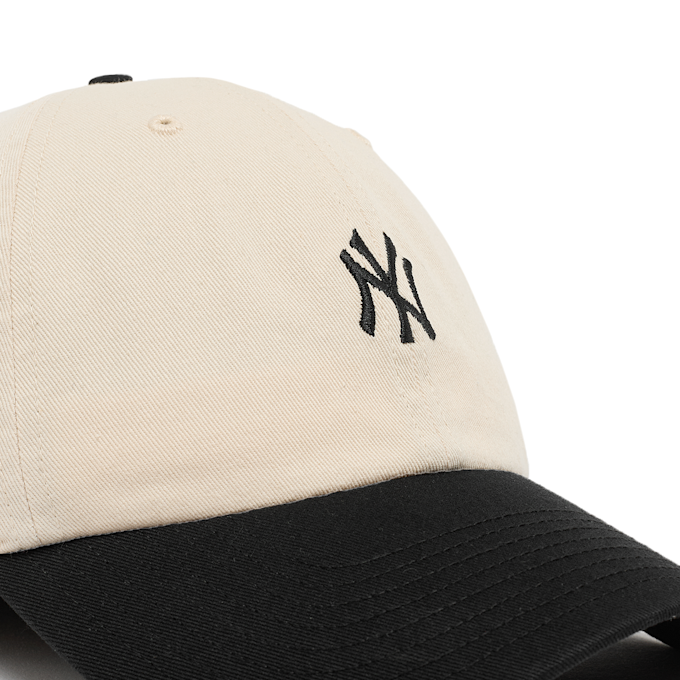 '47 MLB New York Yankees Base Runner Two Tone Clean Up Cap beige 90100 3