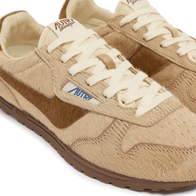 Autry Wmns Windspin Low Pony Nylon braun 85738 7
