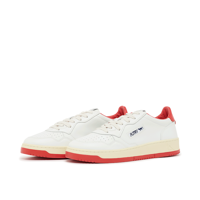 Autry x Maison Kitsune Wmns Medalist Low white 87407 1