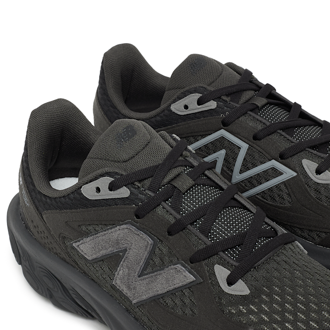 New Balance Fresh Foam Tariner (UTRNAB) noir 85775 6