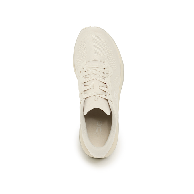 On Wmns Cloudzone beige 85794 4