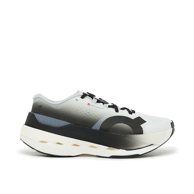 On Wmns Cloudboom Max weiß 85798 2