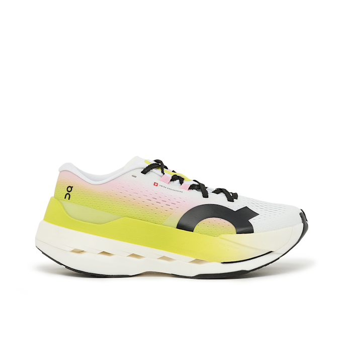 On Wmns Cloudboom Max white 85801 2