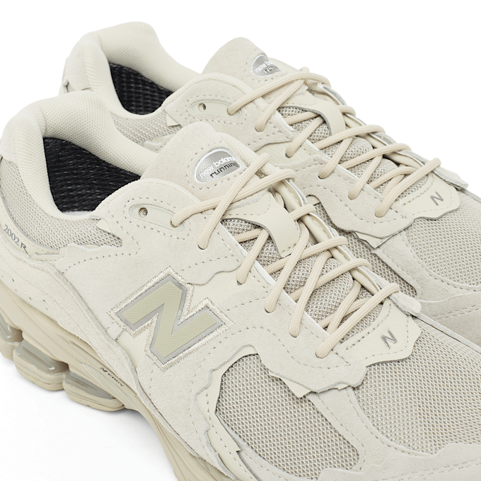 New Balance 2002DX "Protection Pack Gore-Tex" (U2002DXC) beige 85808 6