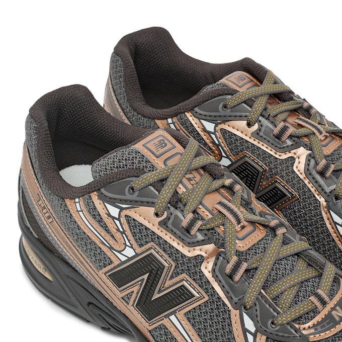 New Balance 740 (U740BD2) noir 87433 6