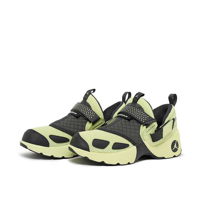 Jordan Wmns Trunner LX luminous jaune 86212 1