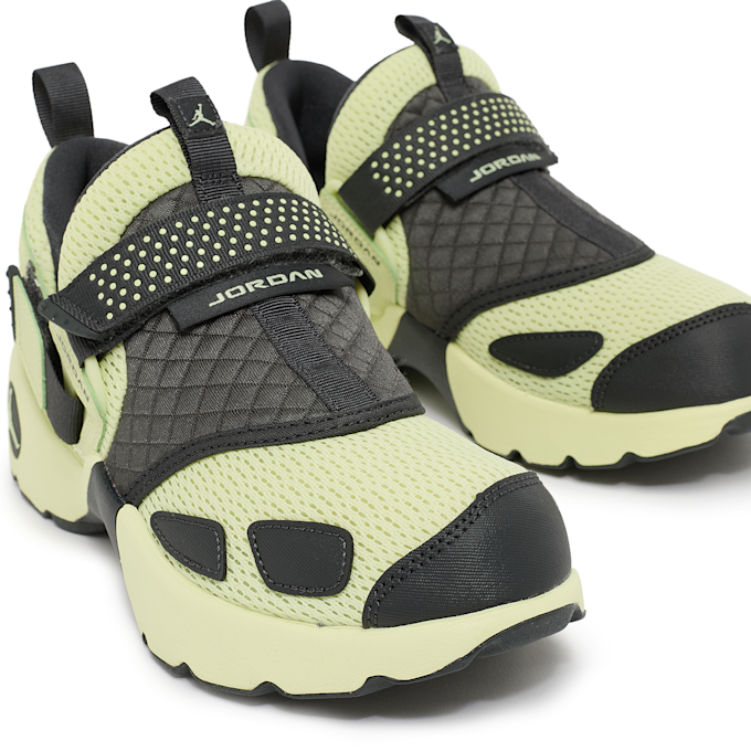 Jordan Wmns Trunner LX luminous jaune 86212 5