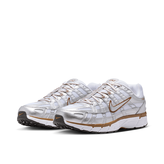 Nike   Wmns P-6000 silber 89354 1