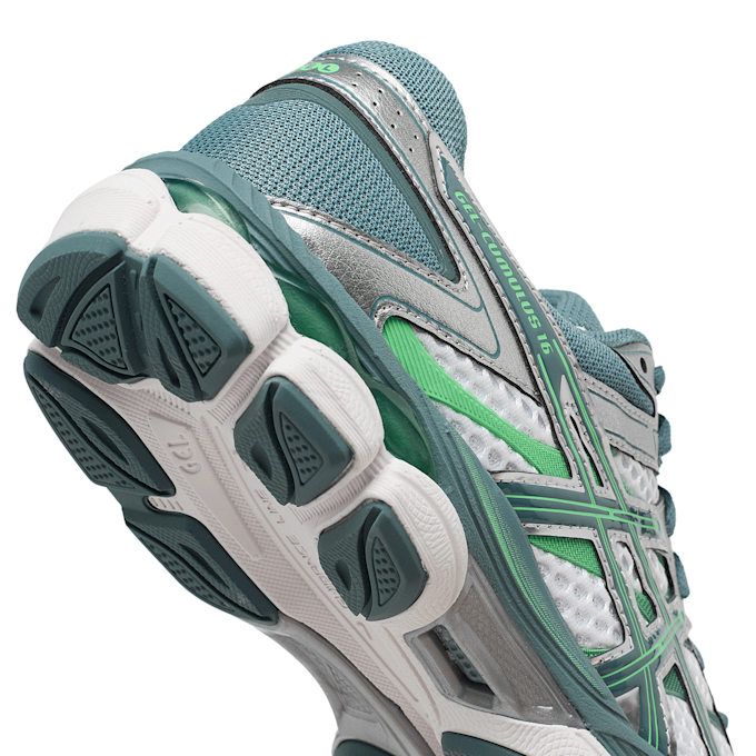 ASICS SportStyle Gel-Cumulus 16 blanc 88541 7