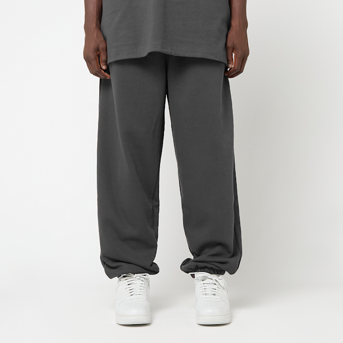 The North Face RedBox Sweatpants grey 88562 2