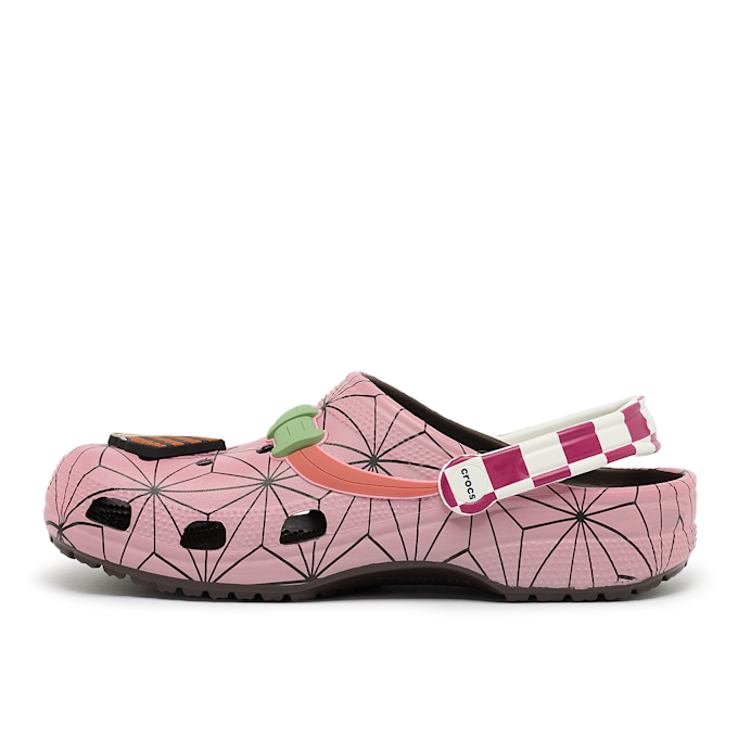 Crocs x Demon Slayer Classic Clog "Nezuko" rose 86526 3