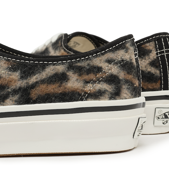 Vans Wmns LX Authentic 44 braun 88005 5