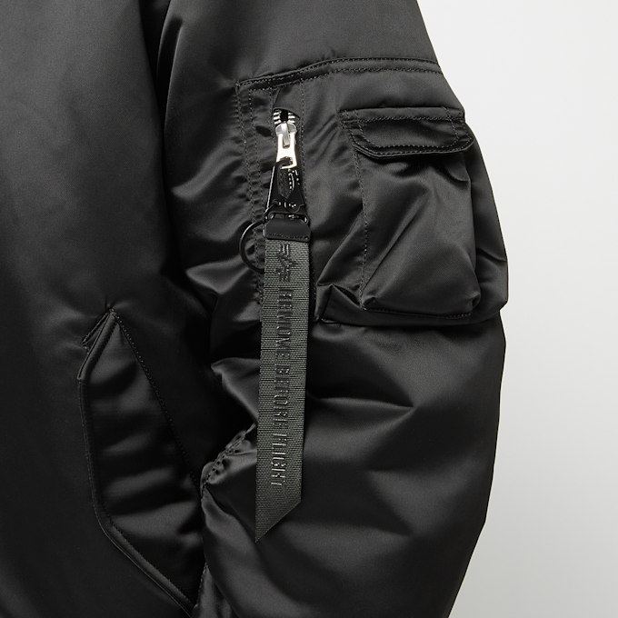 Alpha Industries MA-1 3M Flight Jacket schwarz 90880 6