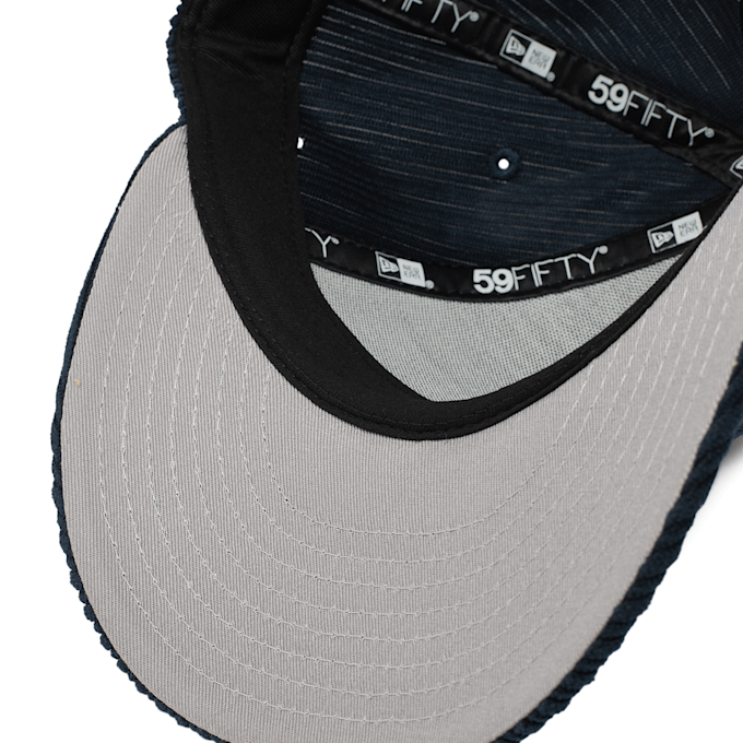 New Era Chenille Pop New York Yankees Cap blue 88625 3