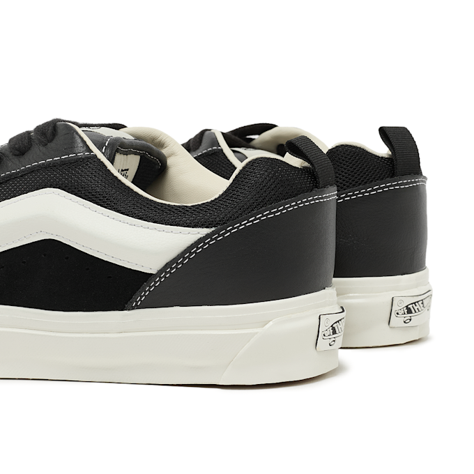 Vans LX Knu Skool Leather noir 91709 5